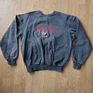 {3/$25} Vintage Canada Sweater❗